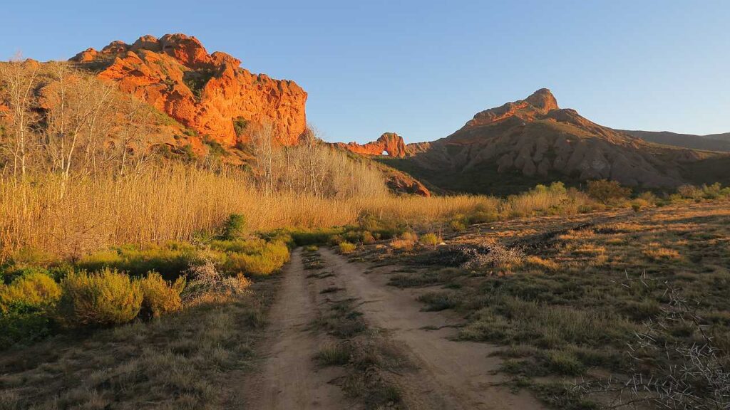 Red Hills off Kruis River Rd