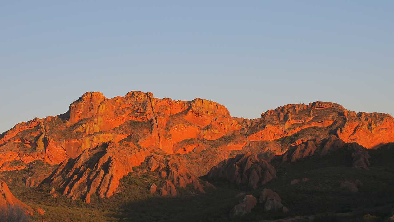 Read more about the article Red Stone Hills Guest Farm